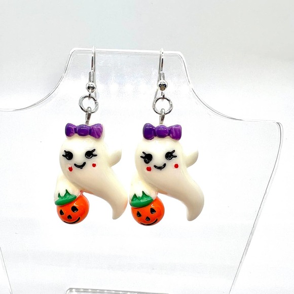 Ghost Earrings - Halloween Earrings - Trick Or Treat Accessories - Fall Earrings - Picture 1 of 8